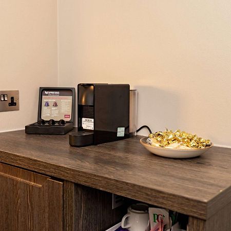 Mercure Milton Keynes Hotel Екстериор снимка