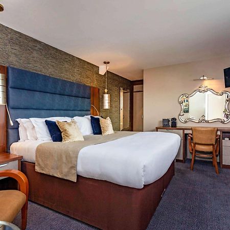 Mercure Milton Keynes Hotel Екстериор снимка