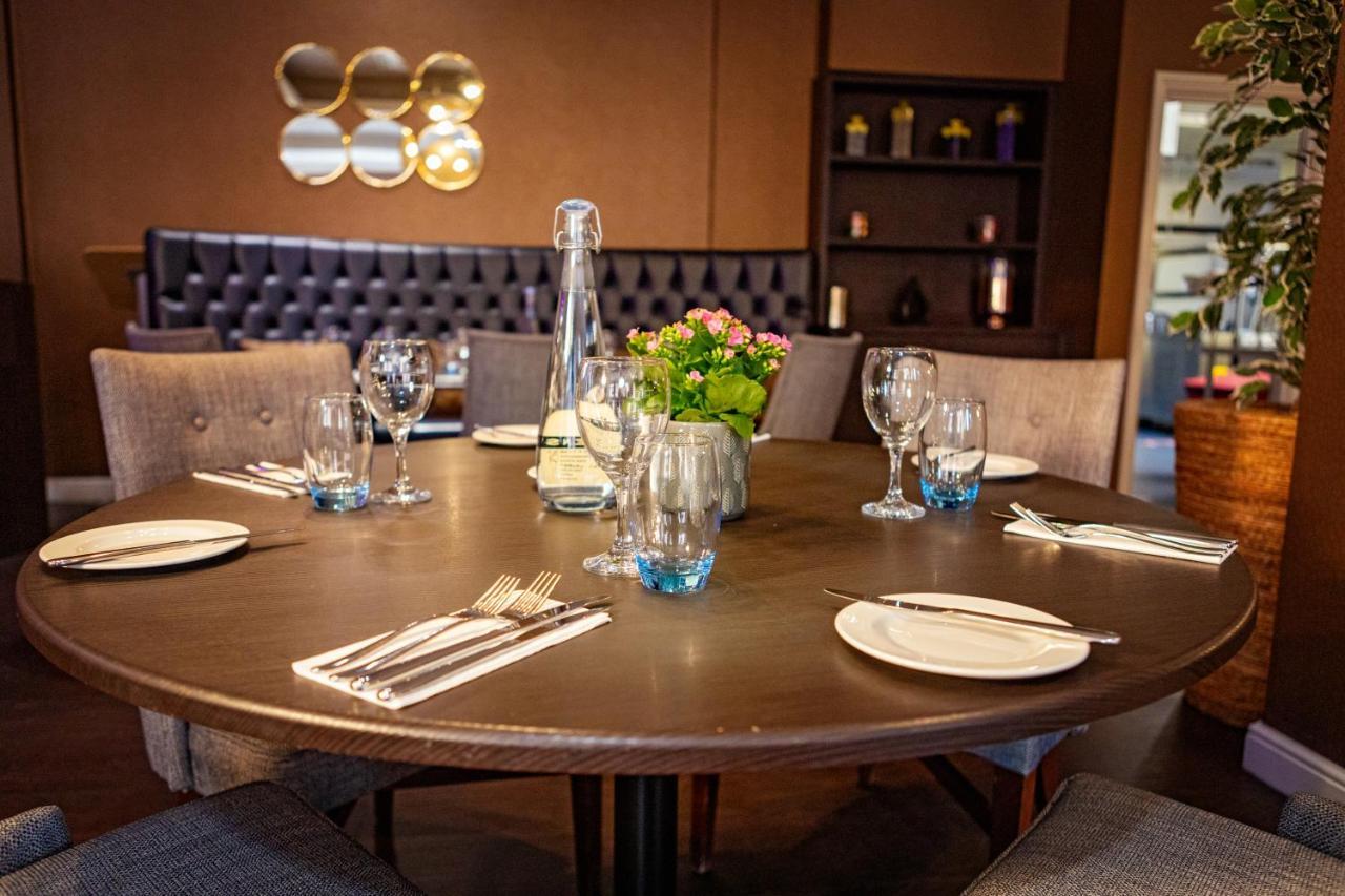 Mercure Milton Keynes Hotel Екстериор снимка