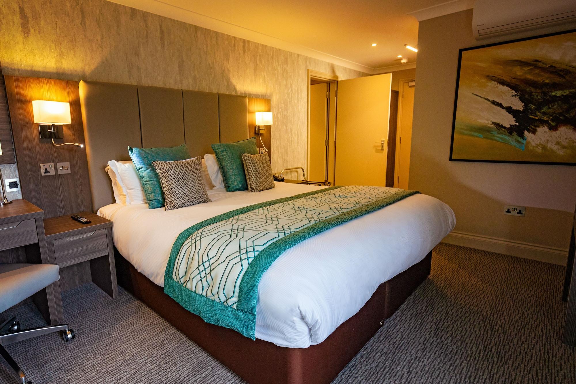 Mercure Milton Keynes Hotel Екстериор снимка