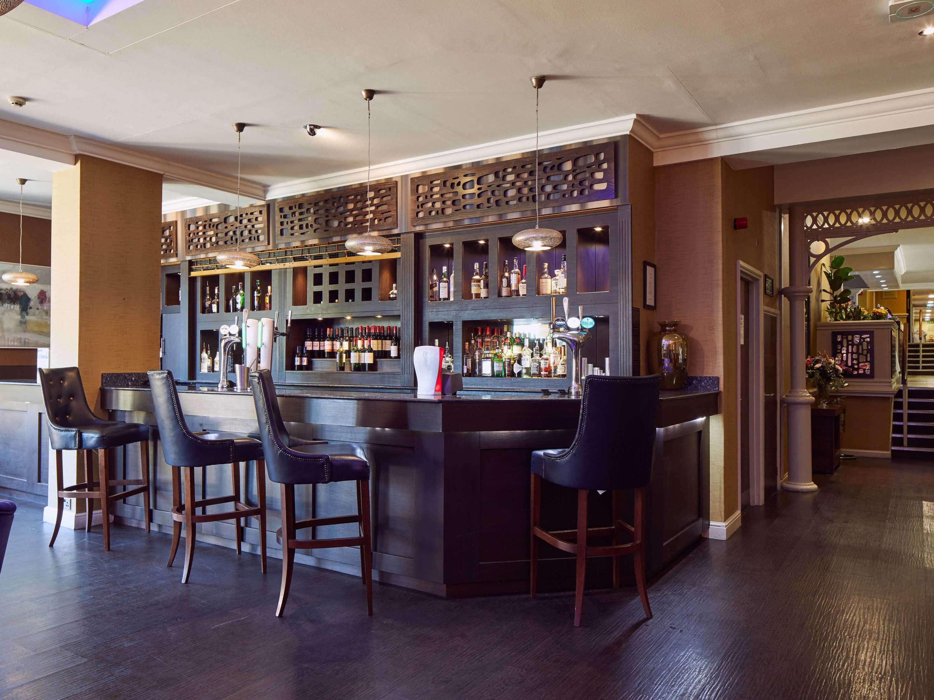 Mercure Milton Keynes Hotel Екстериор снимка