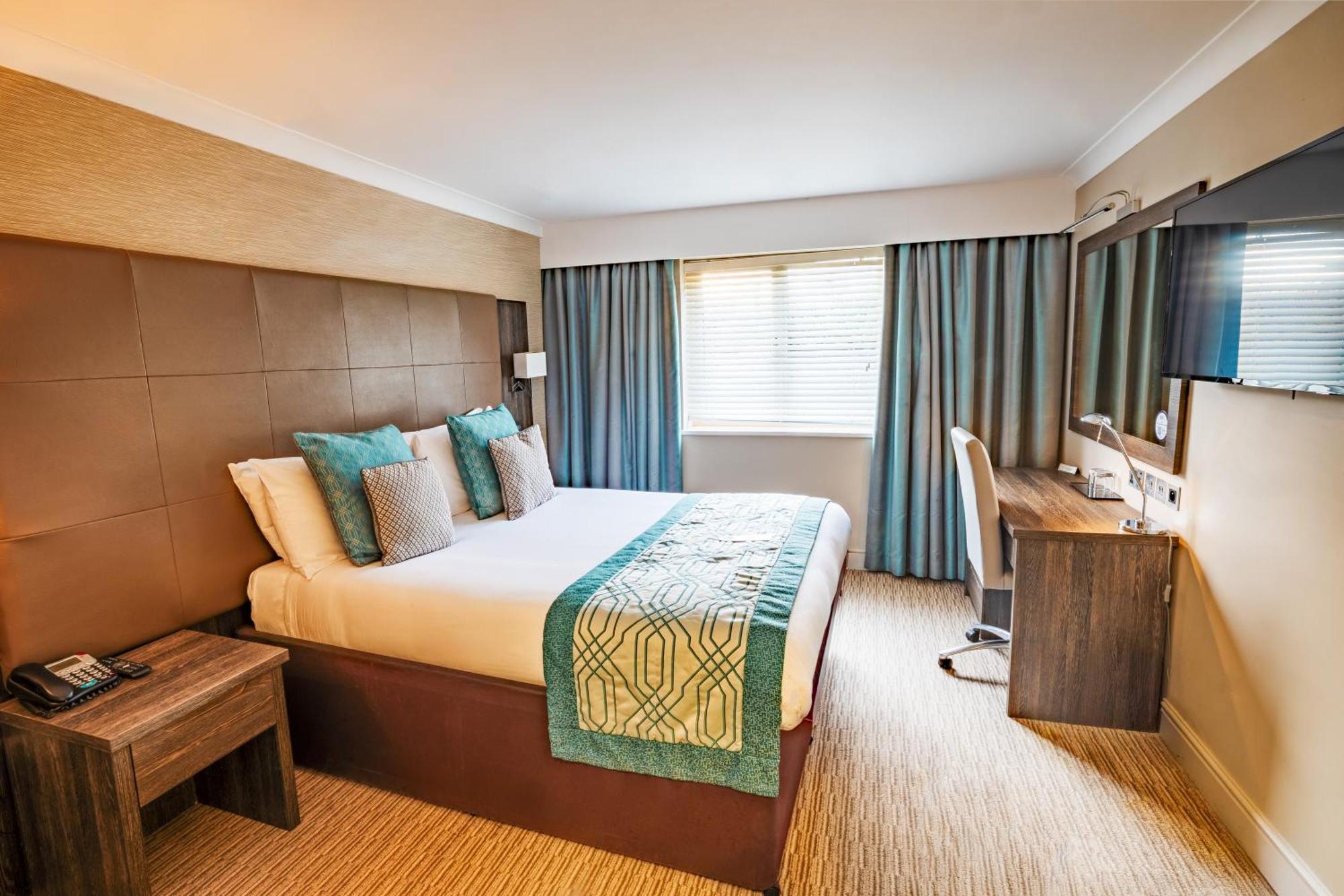 Mercure Milton Keynes Hotel Екстериор снимка